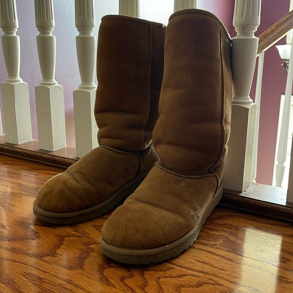 Classic tall camel Ugg boots, size 8 - Picture 1 of 6